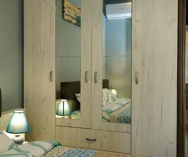 4 Colours Apartment Thessaloniki